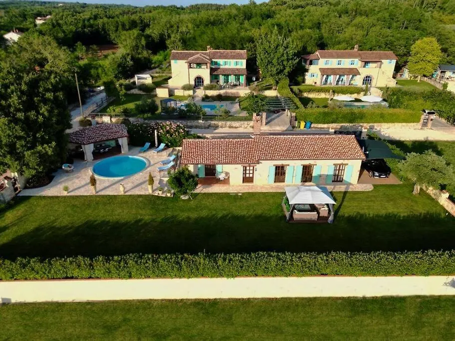 Villa Marianne Mofardini